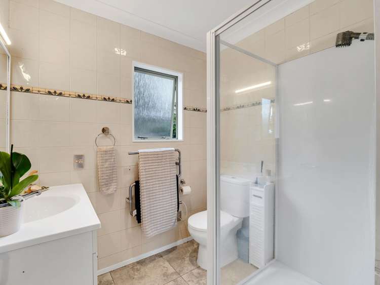 6 Holdsworth Drive Otamatea_20