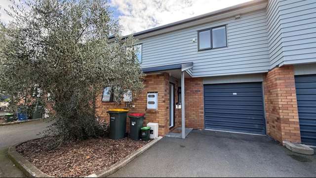 Spacious 3 Bedroom Home with Internal Garage and Sunny Fenced Yard