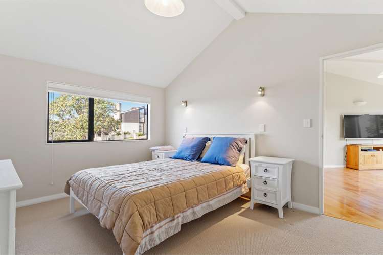 9 Kotare Place Sandspit_15
