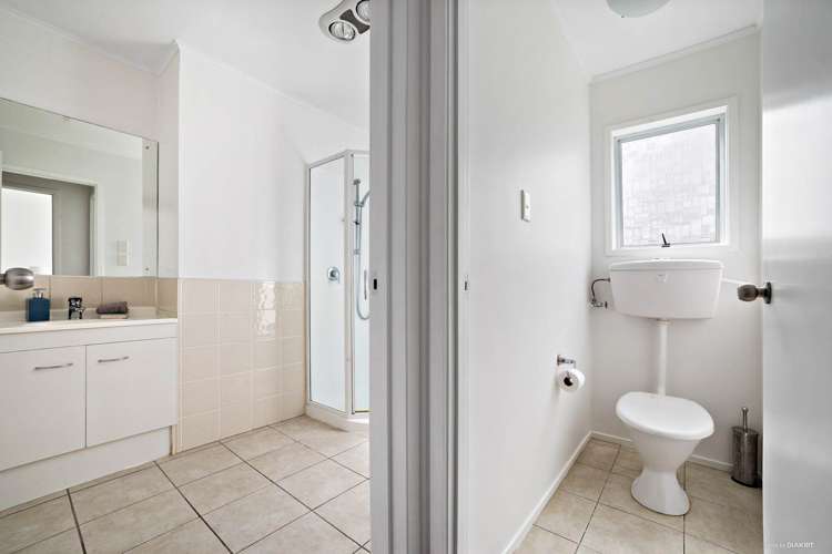 20 West Glade Crescent Birkenhead_10