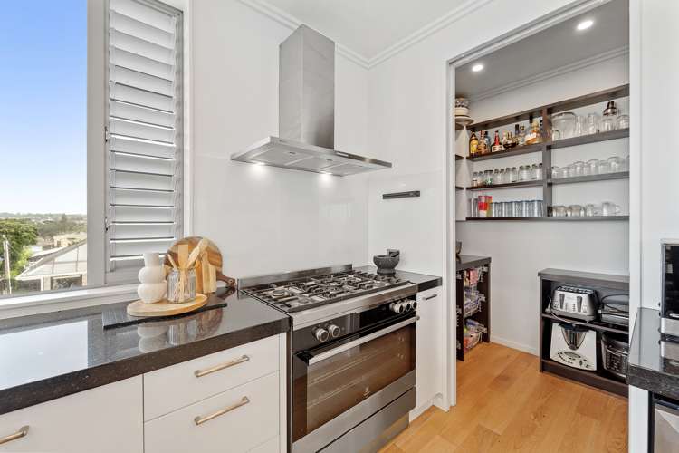 33a Churchill Road Murrays Bay_9