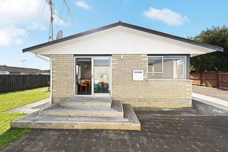 11A Knightsbridge Place Dinsdale_11