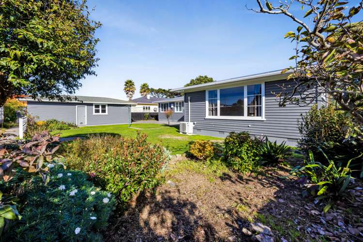 5 Domett Street Opunake_22