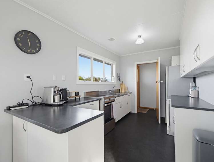 48 Charles Street Weston_10