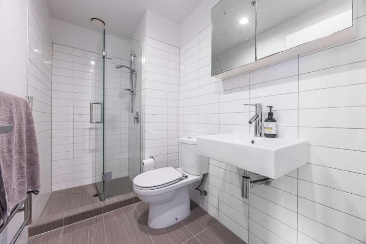 10G/14 Upper Queen Street Auckland Central_7