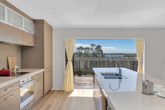 8a Fortyfoot Lane Sunnyhills_2