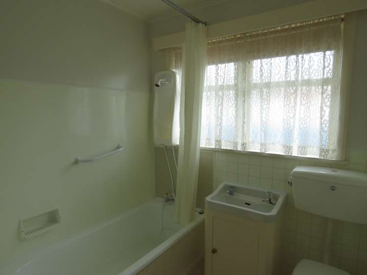 44 Davis Crescent Netherby_8