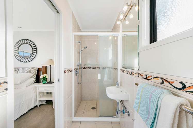 9 Skip Lane East Tamaki_10