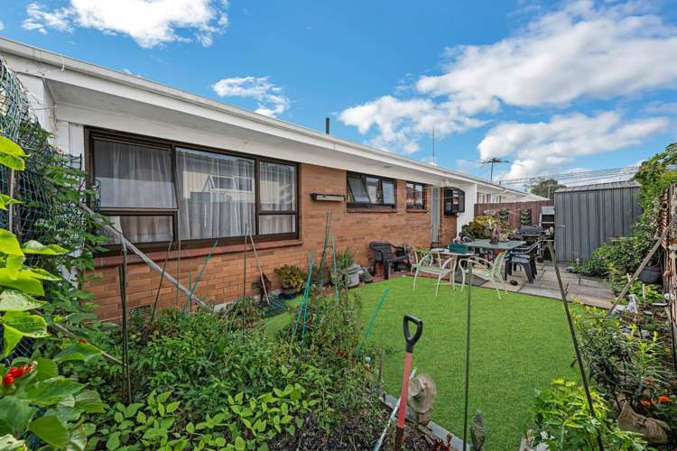 2/7 Don Street Papakura_8