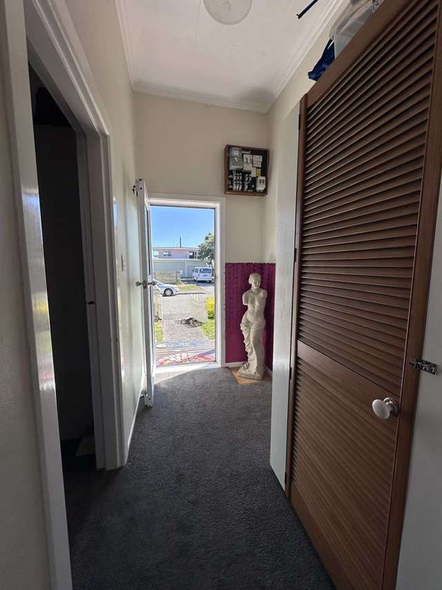 78 Bealey Street Hokitika_3