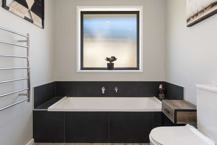 11 Augusta Rise Omokoroa_17