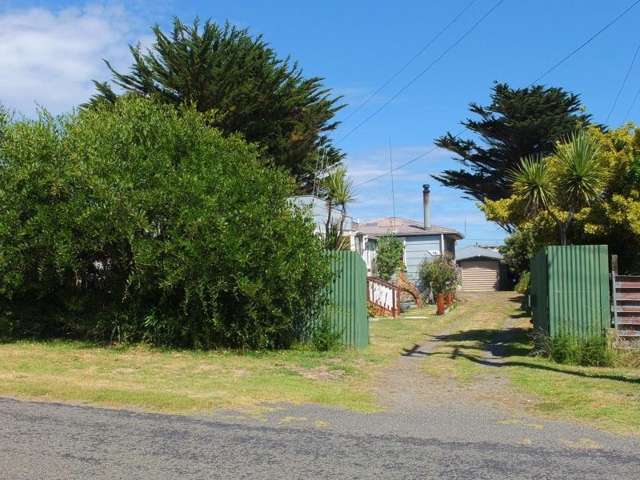 16 Raukawa Street Himatangi Beach_4