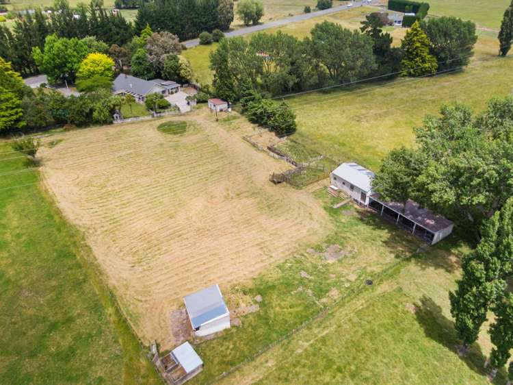 1555 State Highway 2 Featherston_4