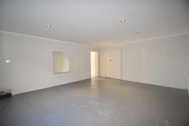 24 Domain Crescent Muriwai_4