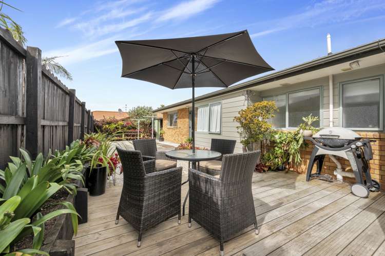 2 Eastland Road Flat Bush_16