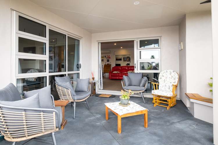 33 Delta Mews Place Clive_25