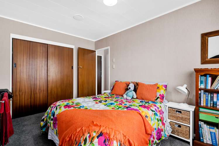 61 Murray Avenue Hawera_15