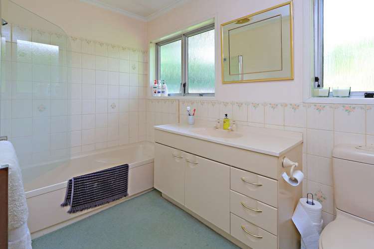 66 Gossamer Drive Pakuranga Heights_8