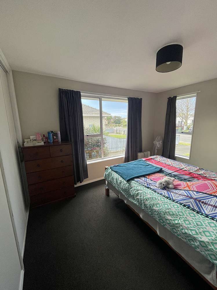 55 Oakley Crescent Hornby_7