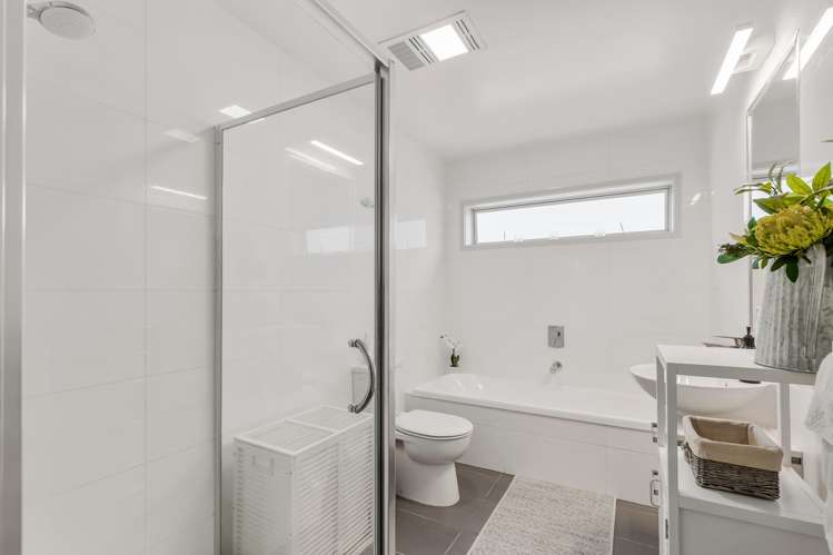 16 Kensington Drive Orewa_28