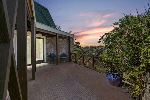 122 Waitakere Road Waitakere_3