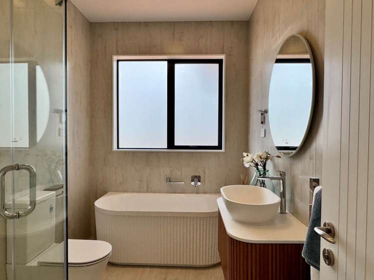 35 Tukutata Crescent Milldale_11