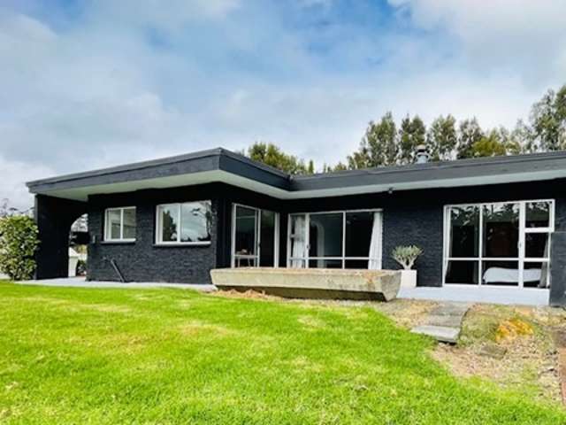102 Sanders Road Paremoremo_1
