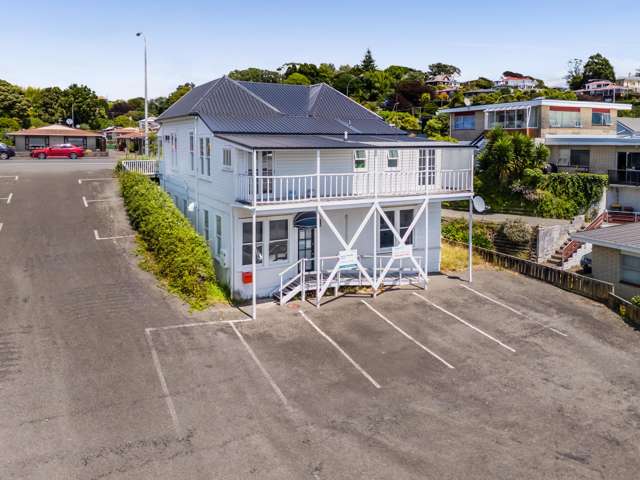 188 Powderham Street New Plymouth_3