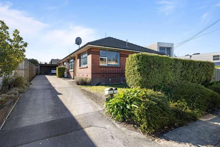 47 Clare Road_0