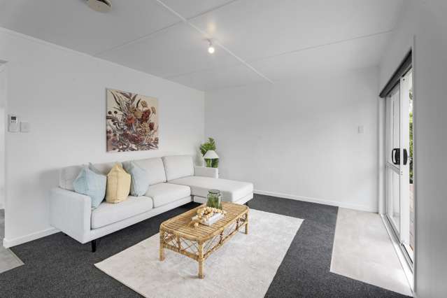 7 York Crescent Westown_4