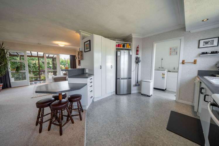 212 Albert Crescent_5