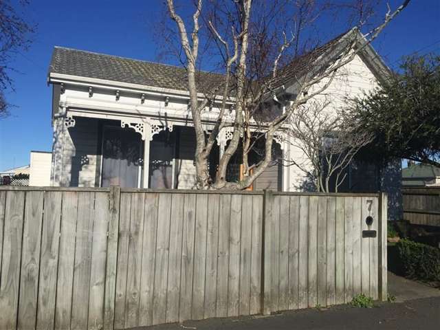 7 Surrey Street Hawera_3