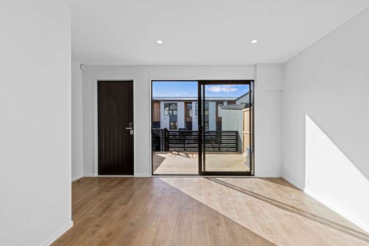 2/21 Podgora Avenue Kumeu_9