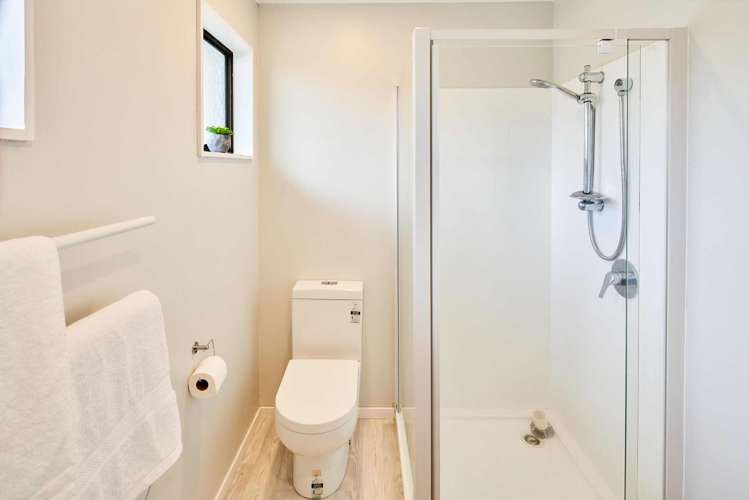 2/11 Te Arawi Street Takapuwahia_9