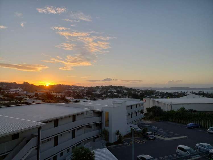 317/17 Link Crescent Stanmore Bay_12