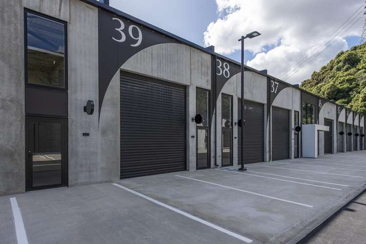 38/7 Tunnel Grove Gracefield_4