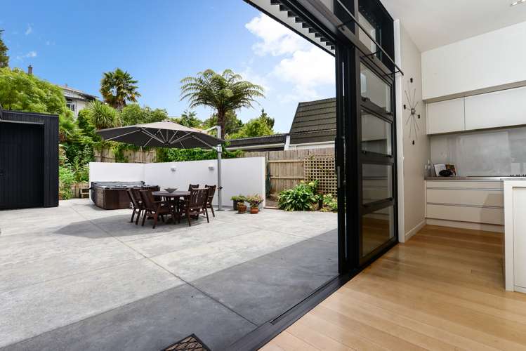 5 Hamilton Parade Hamilton Central_21