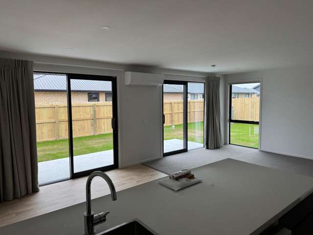  18 Scully Place Strathern_2