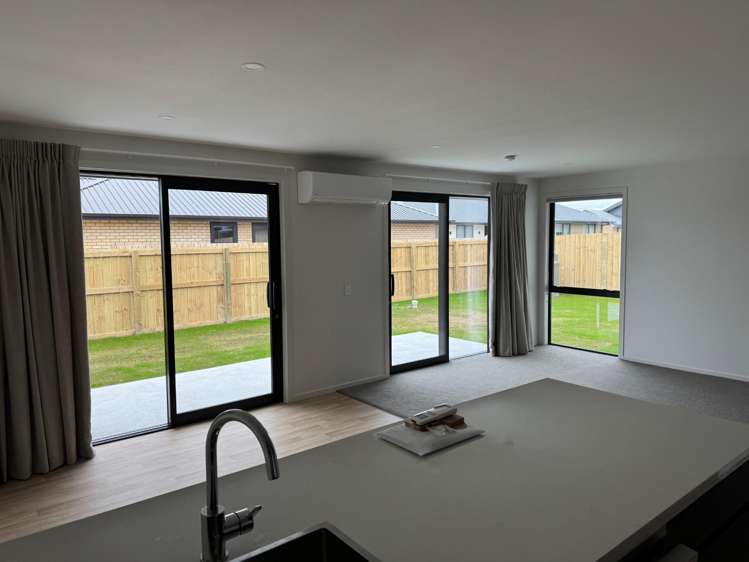  18 Scully Place Strathern_1