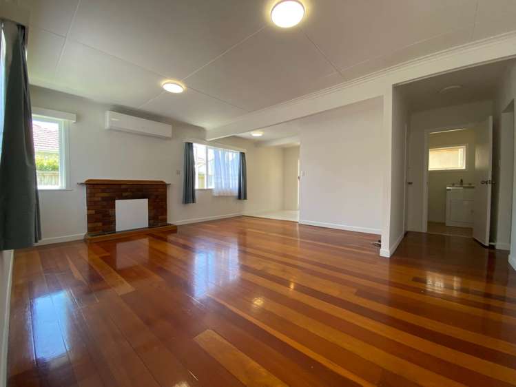 1/6 Northcote Road Takapuna_4