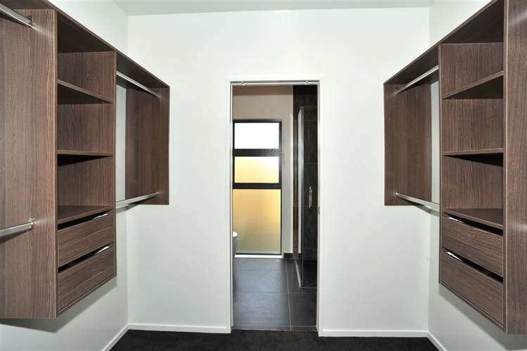 40 Vernon Drive Lincoln_6