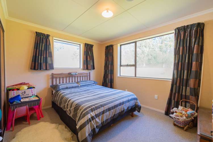 1063 Te Anau Mossburn Highway Te Anau Surrounds_15