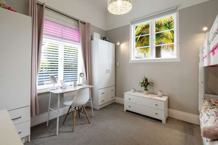 13 Saint Winifreds Avenue Hamilton East_19