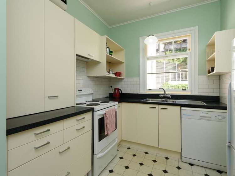 2/332 Tinakori Road Thorndon_2