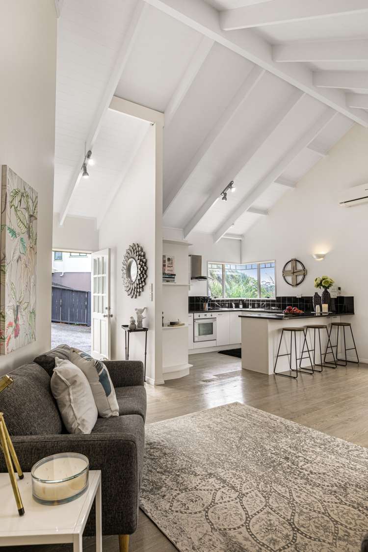 49a Buscomb Avenue Henderson_13