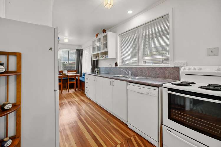 12 Colstone Street Glenview_10