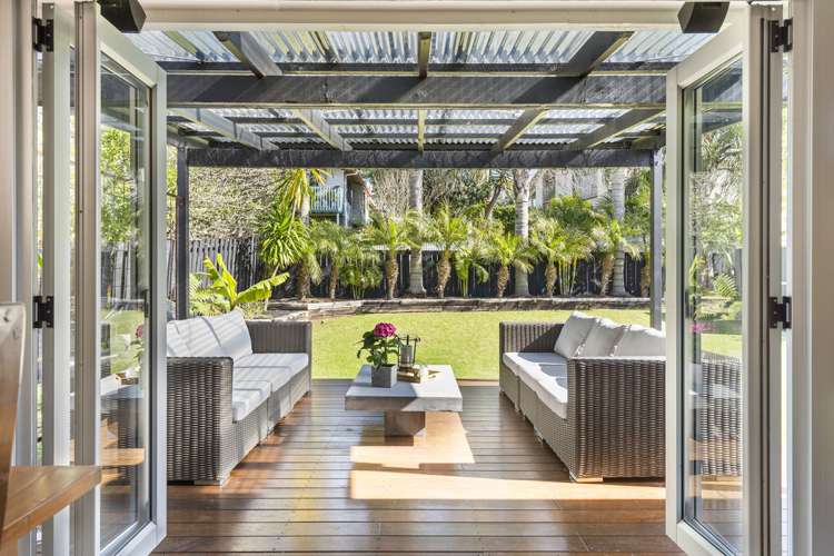 4 Waterlea Avenue Mangere Bridge_8