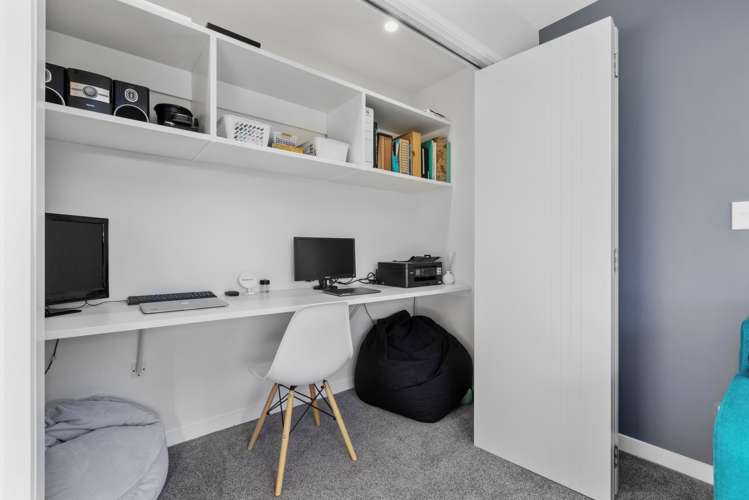 53 Kahuparere Crescent Pyes Pa_13