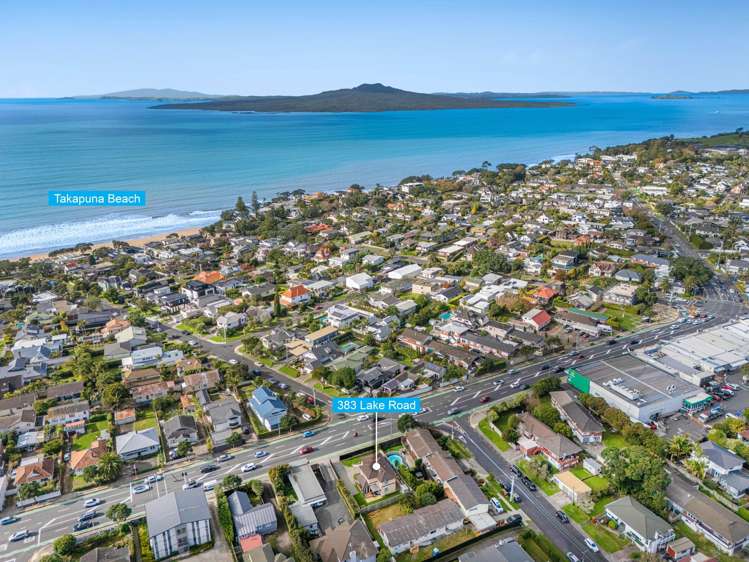 383 Lake Road Hauraki_26