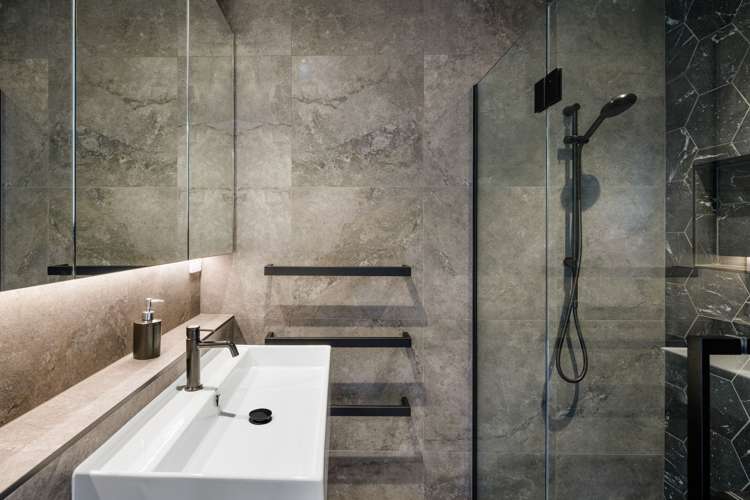 11 Lakewood Lane Cambridge_21